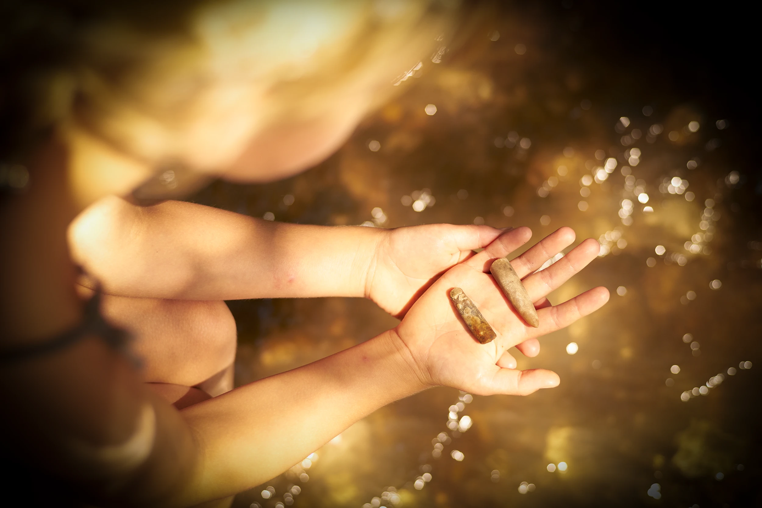 Camping Gastmolen Vaals Zuid Limburg - fossielen zoeken in de beek 2016 1 Camping Gastmolen Vaals Zuid Limburg - fossielen zoeken in de beek