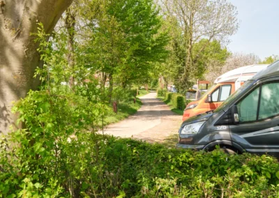 Camping Gastmolen Vaals Zuid Limburg - overzicht camper kampeerauto plaatsen